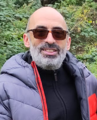 Garry looking cool in sunglasses